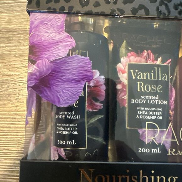 RACHEL ROY Nourishing Body Collection Vanilla Rose 5 Piece Body Wash Lotion Puff - Picture 3 of 5